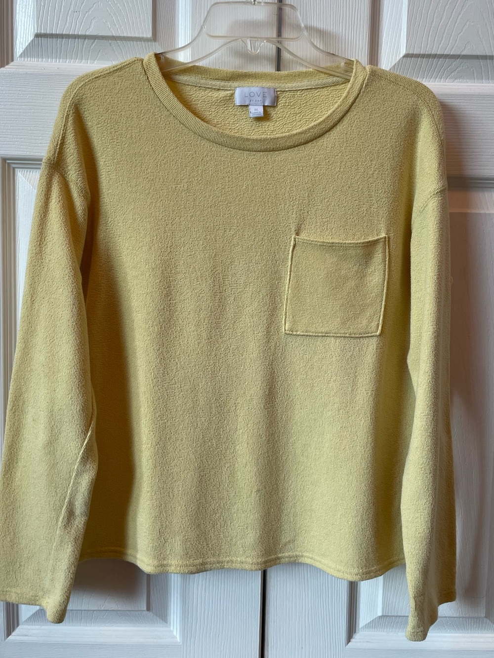 GAP Lightweight Long-Sleeve Pocket Top in Yellow